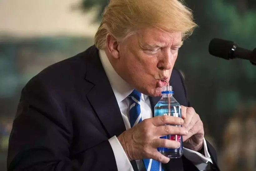 trump-water-bottle-meme7.jpg
