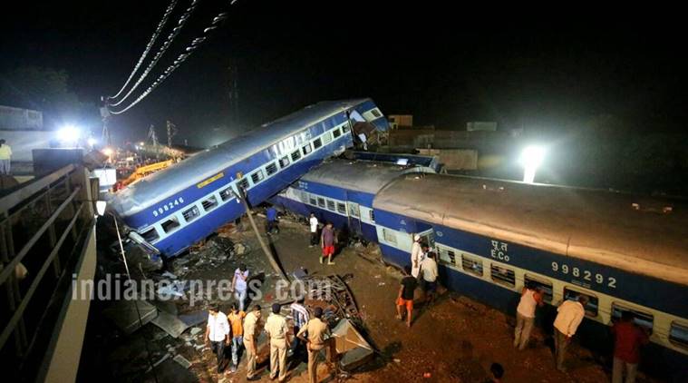 utkal express, utkal express derailment, railway officials suspended, Muzaffarnagar train accident, indian express