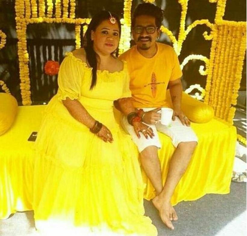 bharti singh haarsh limbachiyaa haldi photos