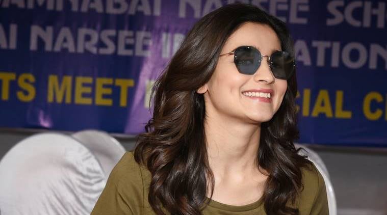 Alia Bhatt, Alia Bhatt fashion, Alia Bhatt Jamnabai Narsee School, Alia Bhatt matching separates, Alia Bhatt style, Alia Bhatt latest news, Alia Bhatt updates, Alia Bhatt latest photos, Alia Bhatt pictures, Alia Bhatt images, celeb fashion, bollywood fashion, indian express, indian express news