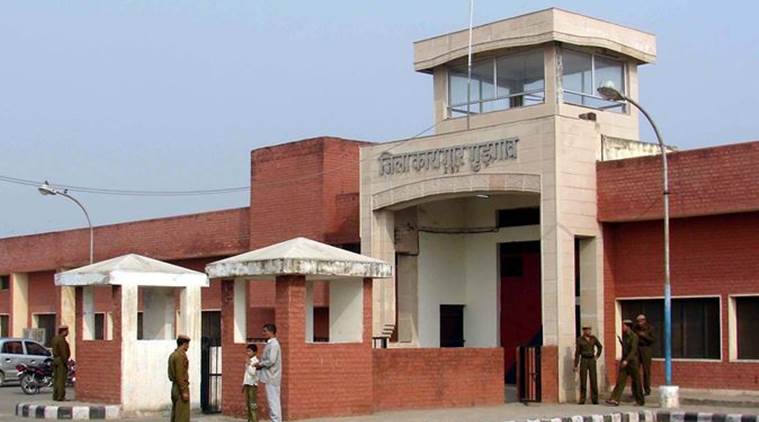 bhondsi jail escape, gurgaon bhondsi jail, rape accused escapes, gurgaon rape accused, up rape accused escape, indian express, latest news