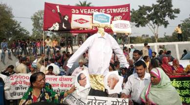 Bhopal gas tragedy, Bhopal gas tragedy survivors march, Union Carbide, Dow Chemical, Bhopal gas tragedy anniversary, Bhopal news, Indian express news
