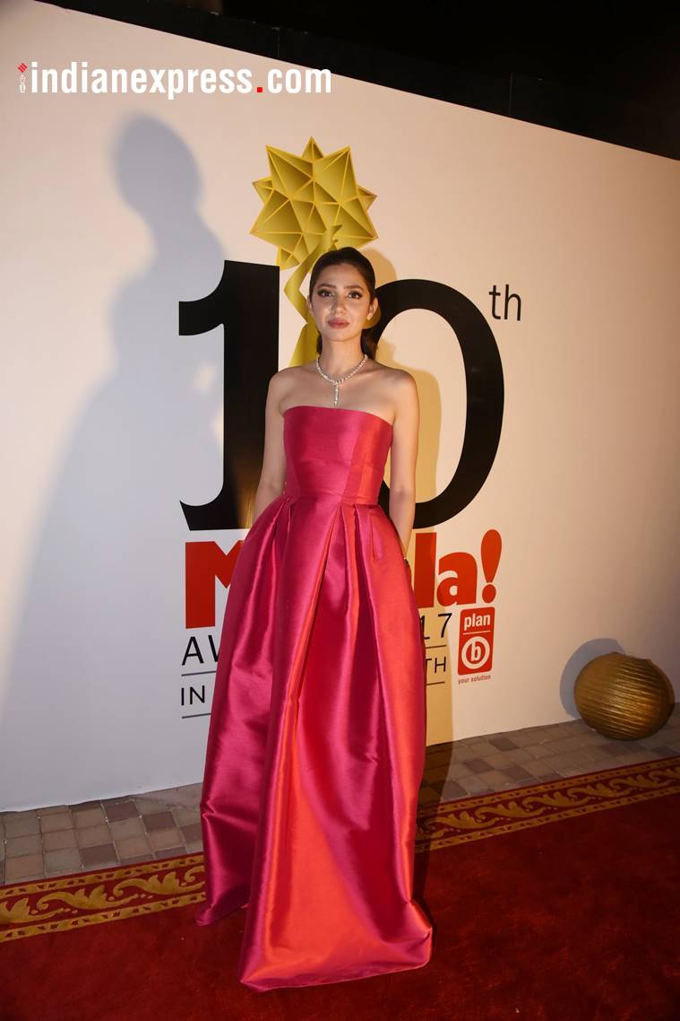 Christmas fashion, Christmas party dresses, Deepika Padukone, Deepika Padukone latest photos, Kareena Kapoor Khan, Kareena Kapoor Khan latest photos, Alia Bhatt, Malaika Arora, Mahira Khan
