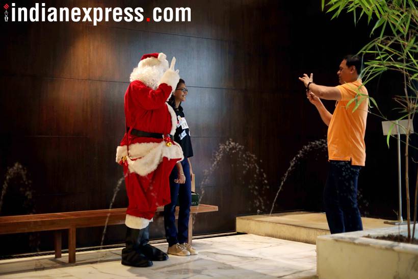 Christmas, Christmas 2017, Xmas, Christmas Santa Claus, Xmas Santa Claus, Santa Claus, Santa Claus gets ready, Christmas preparations, how Santa Claus gets ready, indian express, indian express news