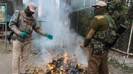 Jammu and Kashmir, Cold wave, j-K weather, J0K temperature, leh laddakh, kashmir cold, india news, indian express news