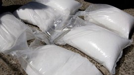 Khar residence cocaine seized, Khar residence LSD seized, Khar residence drug peddler police custody, drug peddler police custody, India News, Indian Express, Indian Express News