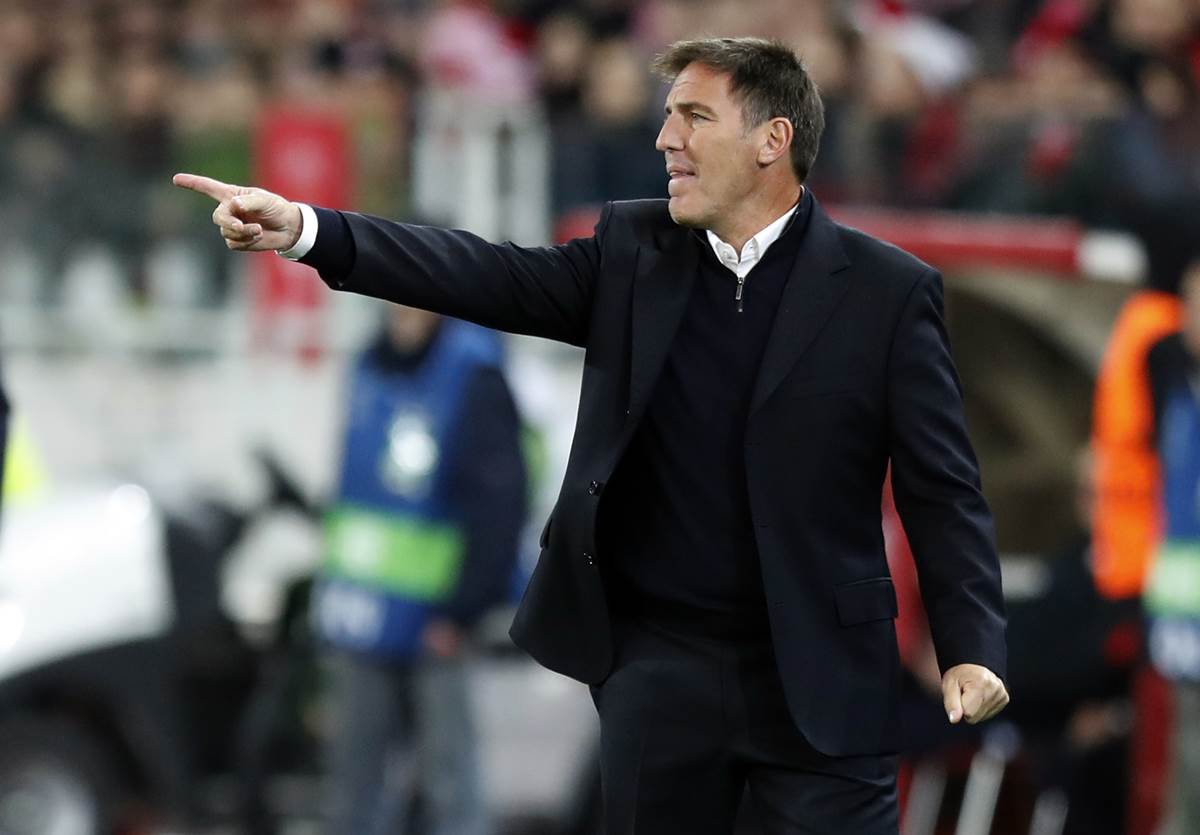 Sevilla Sack Eduardo Berizzo A Week After Return From Cancer Operation Sports News The Indian Express