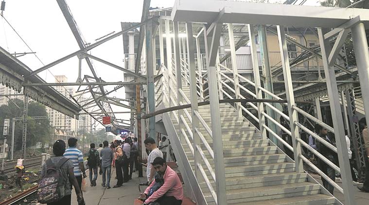 Construction of a new FOB began at the Currey Road station in 2016.