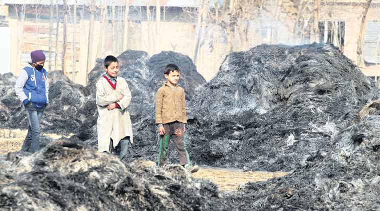 Hajin, Jammu Kashmir, Indian Army, Kashmir village burnt