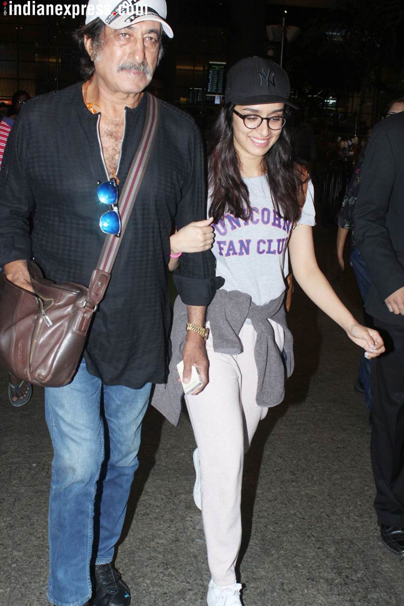 shraddha kapoor with father shakti kapoor