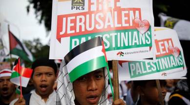 jerusalem protest, anti trump protest, indonesia, jakarta, trump jerusalem decision, palestine, israel capital, indian express