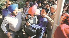 Chandigarh Sector 17, two families clash, members arrested in sector 17 chandigarh, Chandigarh police, punjab news, indian express