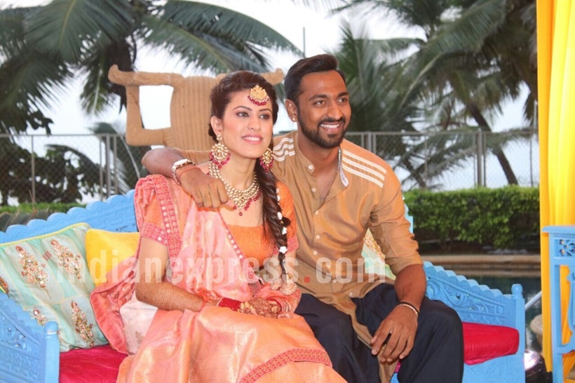 Krunal Pandya-Pankhuri Sharma mehendi ceremony