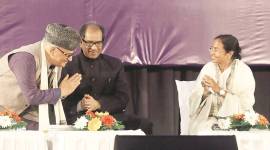 MAMATA220916DL1601 Some trying to rewrite history, distort truths: Mamata Banerjee