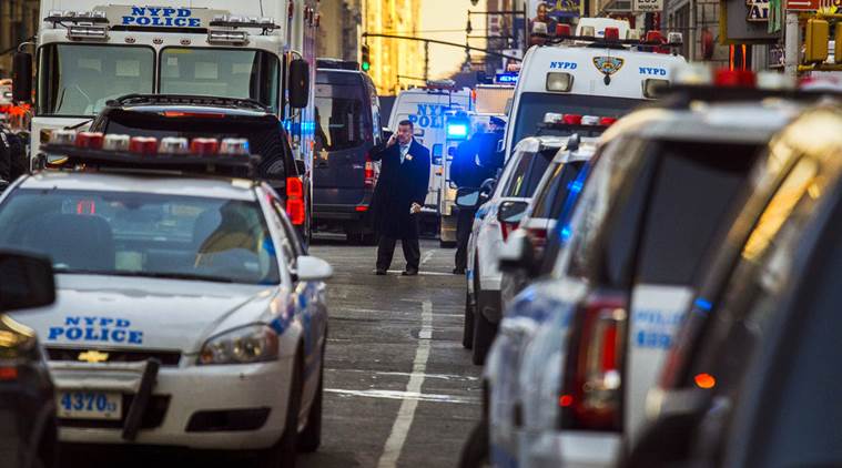 New York City subway explosion: Suspect among four injured, Mayor calls it 'attempted terror attack'