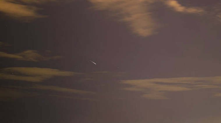 A new study has indicated that the steady increase in air pressure seeps into a meteorite, which leads to its explosion in the Earth's atmosphere.