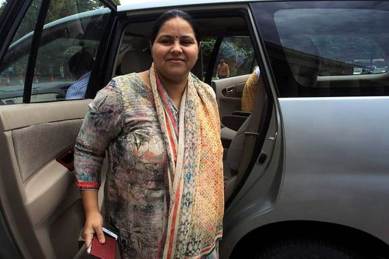 Tej Pratap Yadav on Thursday asserted out of turn that his eldest sister Misa Bharti will contest the coming Lok Sabha election from Pataliputra again.