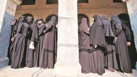 lok sabha elections, lok sabha elections 2019, lok sabha polls, elections, elections in mumbai, mumbai elections, maharashtra, devendra fadnavis, muslims, muslim candidates, congress, bjp, shiv sena, voters, election news, indian express news