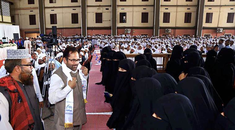 mukhtar abbas naqvi, minoriti community, naqvi in kerala, bjp, central govt, minority students, indian express