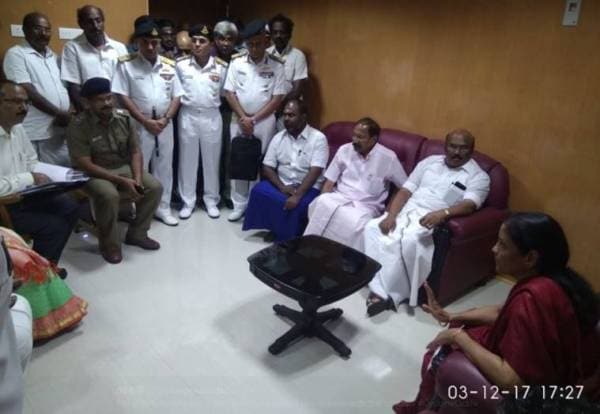 cylone ockhi, ockhi cyclone, cyclone live updates, rains in Lakshadweep, weather forecast, IMD, Gujarat, Maharashtra, india news, indian express