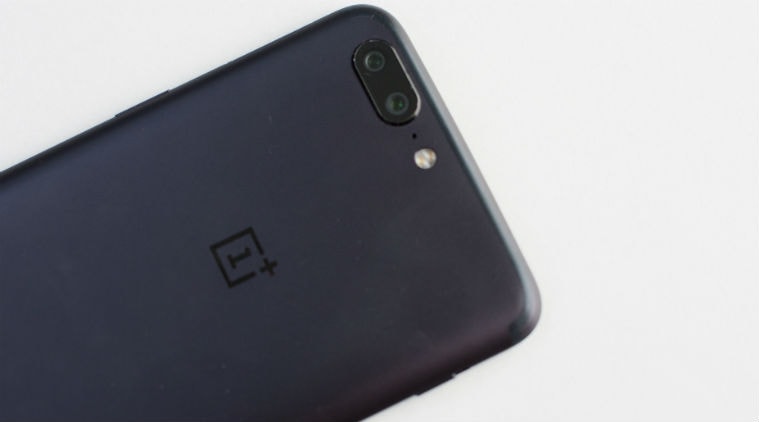 OnePlus 5 starts receiving OxygenOS 4.5.15 update with October Android ...