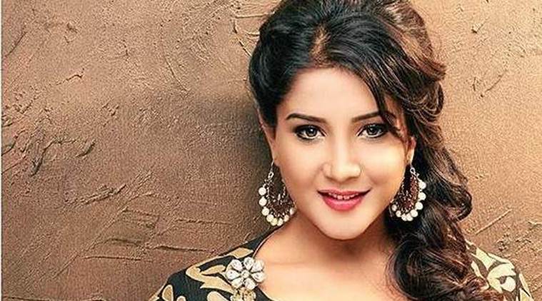 Kaala girl Sakshi Agarwal makes Mollywood debut with Biju 