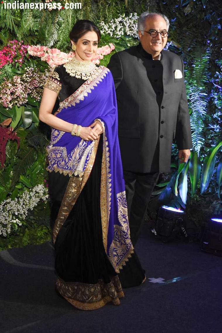 Anushka Sharma and Virat Kohli reception: Shah Rukh Khan ...