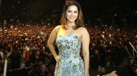 Sunny Leone, sunny leone new year eve event, sunny leone event, Sunny Leone new year event, Bengaluru Sunny Leone new year event, India News, Indian Express, Indian Express News