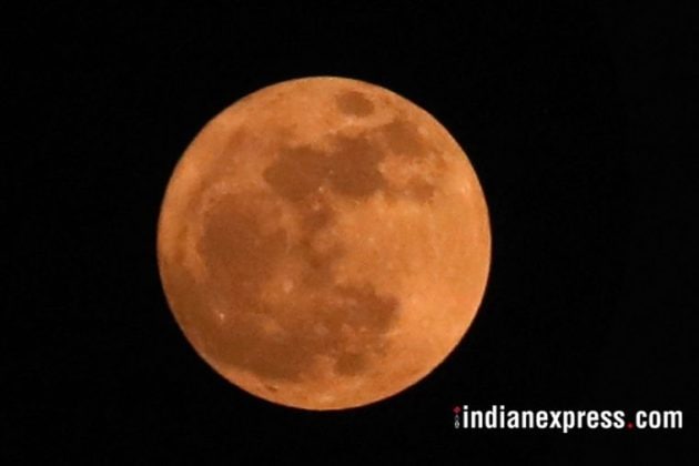 Supermoon, Supermoon photos, Supermoon today, supermoon december 2017, cold moon, December moon, full moon, science news