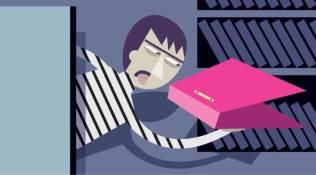 slipper hurled at magistrate thane