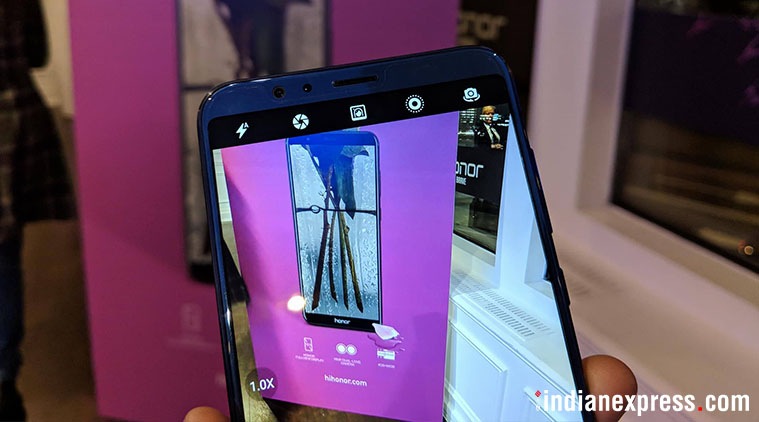 Honor View 10 launch, Honor View 10 price, Honor View 10 specifications, Honor View 10 availability, Honor View 10 features, Honor View 10 India, Honor View 10 smartphone
