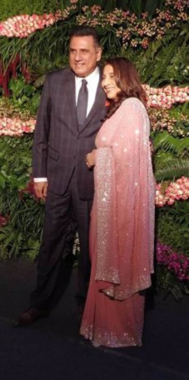 anushka sharma and virat kohli mumbai wedding reception