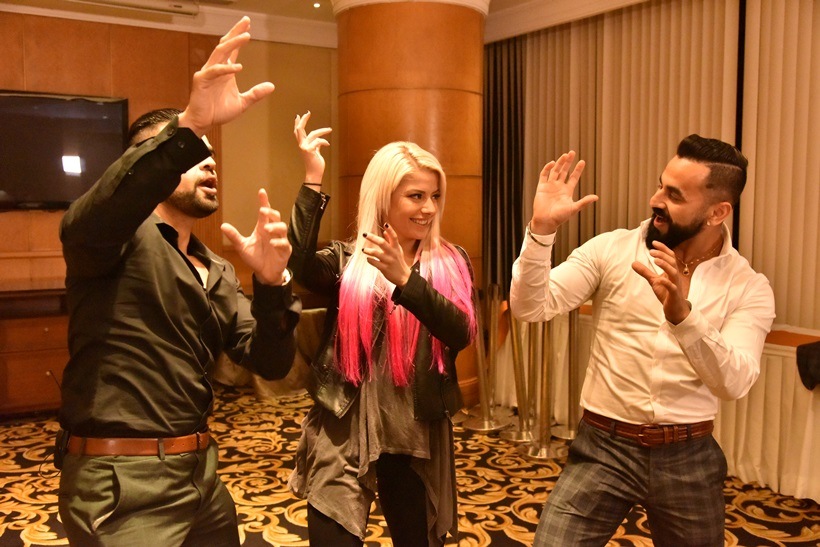 Jinder Mahal, Sasha Banks and Alexa Bliss ahead of WWE Live India 2017