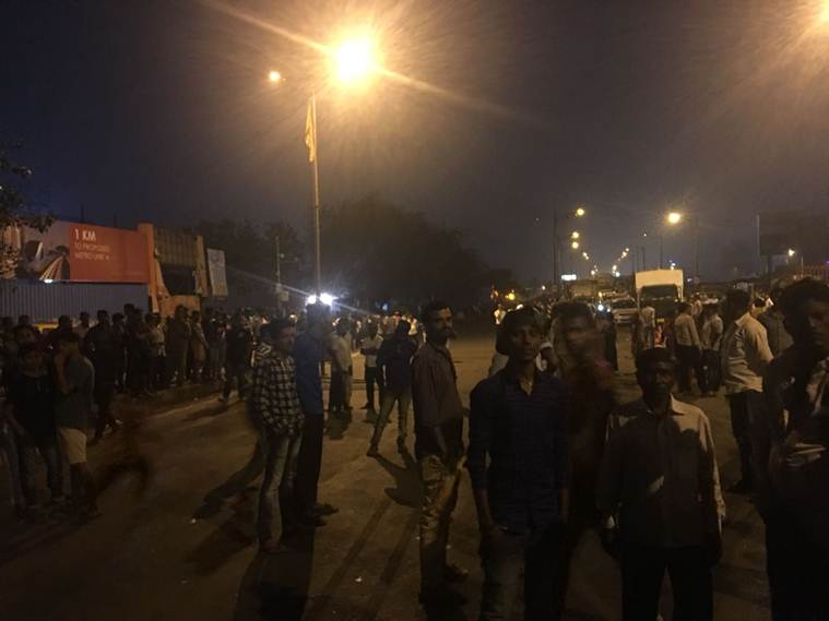 Mumbai, Mumbai bandh, Mumbai rasta roko, Battle of Koregaon, Koregaon Bhima, Pune, Dalit, Dalit protests,