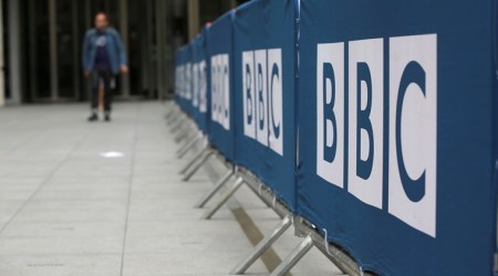 BBC apologises to senior female journalist for underpaying her