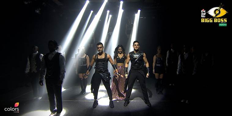 bigg boss, shilpa shinde, hina khan, bigg boss winner, Bigg Boss 11, Bigg Boss 11 Winner, big boss finale, bigg boss 11 final episode, Winner of Bigg Boss 11, who bigg boss 11 winner, who winner of bigg boss 11, bigg biss 11 finale highlights, entertainment news, salman khan, akshay kumar, indian express