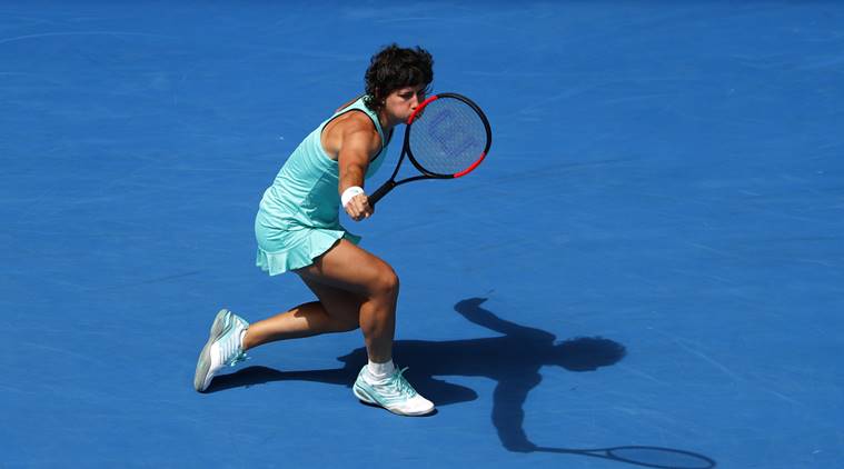 Free and single-handed, Carla Suarez Navarro sets up ...