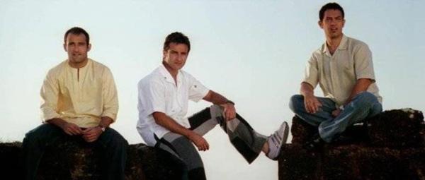 farhan akhtar dil chahta hai