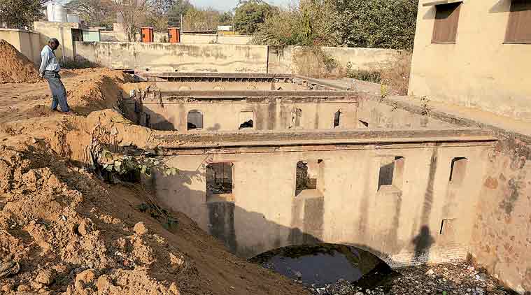 Haryana Urban Development Authority, HUDA, Gurgaoin heritage stepwell, heritage stepwell in Sohna Road, india news, indian express