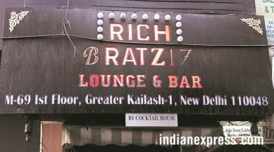 gk market shooting, gh m block shooting, pub shooting delhi, rich brats 17 louge shooting, delhi news, indian express