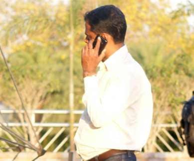 Call drop issues, telecom operators, Telecom Secretary Aruna Sundararajan, mobile towers, Telecom Regulatory Authority of India, telecom infrastructure, Department of Telecom, radiation emissions, mobile service quality