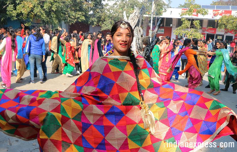 lohri, lohi photos, lohri images, lohri celebrations, lohri festival, lohri celebration photos, india lohri photos, lohri 2018, indian festivals, indian express