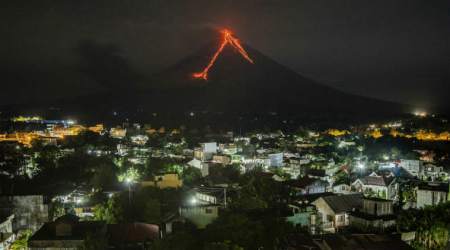 Phillipines volcanic eruption, Mount Mayon volcanic eruption, Philippines Mount Mayon, Ring of Fire, active volcanoes Philippines, Legazpi city, violent eruptions, Mount Pinatubo eruption