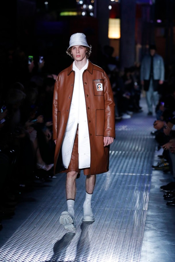 PHOTOS: Milan Fashion Week: Miuccia Prada, Sabato Russo, Giorgio Armani ...