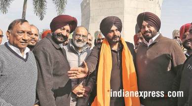 navjot singh sidhu, punjab local bodies minister, mohali mayor, kulwant singh, public toilet construction punjab, indian express