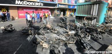 Padmaavat, Padmaavat protest, padmavat protest, padmavati protest, padmavat film release, Padmaavat release, Sanjay Leela Bhansali, Deepika Padukone, Karni Sena, supreme court of india, rajasthan, gurgaon school bus