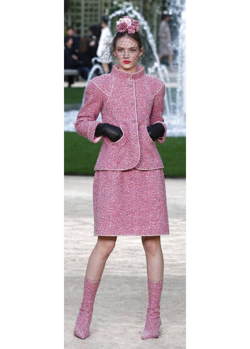 Paris Couture Fashion Week 2018, Paris Couture Fashion Week 2018 Chanel collection, Paris Couture Fashion Week 2018, latest haute couture designs, paris fahsion week, indian express, indian express news