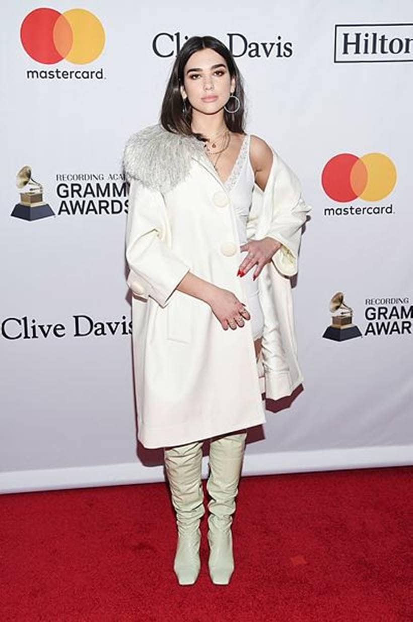 2018 Pre-Grammy Gala, 2018 Pre-Grammy Gala Priyanka Chopra, priyanka chopra, priyanka chopra latest photos, priyanka chopra fashion, priyanka chopra red carpet, katie holmes, katie holmes fashion, chrissy teigen, chrissy teigen fashion, indian express, indian express news