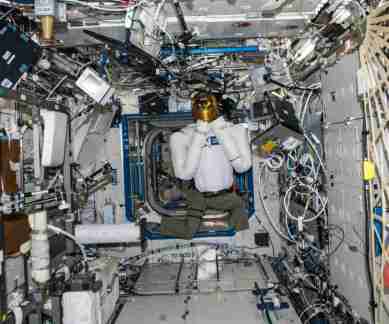 NASA, US defence agency, space robots, space warfare, space debris, satellite lifespan, International Space Station, spacecraft, outer space hazards, orbiting probes