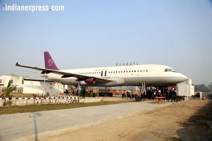 airplane turned restaurant, grounded aeroplane, aeroplane restaurant chandigarh highway, aeroplane restaurant nh 1, indian express, indian express news